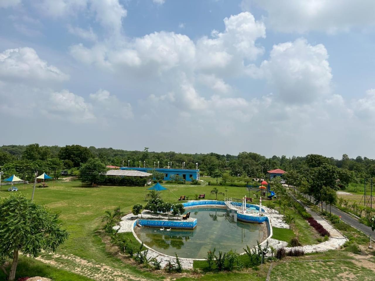 Modhera Sunrise Resort - Tents Bhungas Jungle Restaurants & Candlelight Dining Kalri Exterior foto